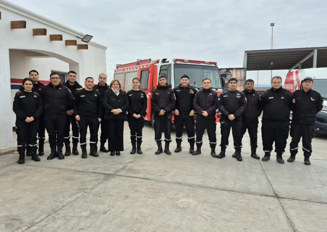Reconocimiento al compromiso y vocación del Destacamento N.º 6 de Bomberos de San Martín