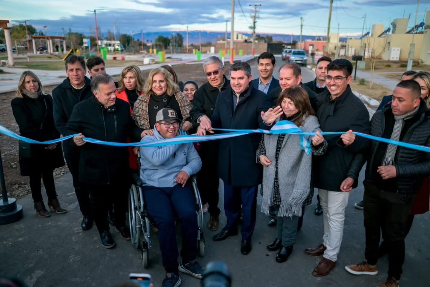 Nueva obra de pavimentación en Dos Acequias mejora la conectividad y calidad de vida