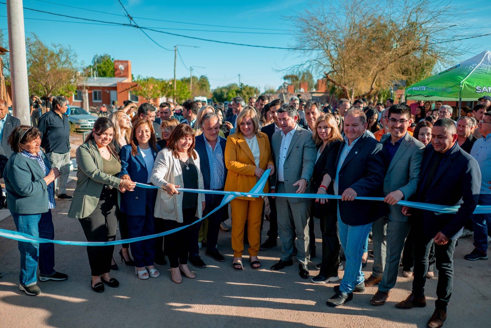 San Martín celebró la entrega del barrio Ceferino Namuncurá
