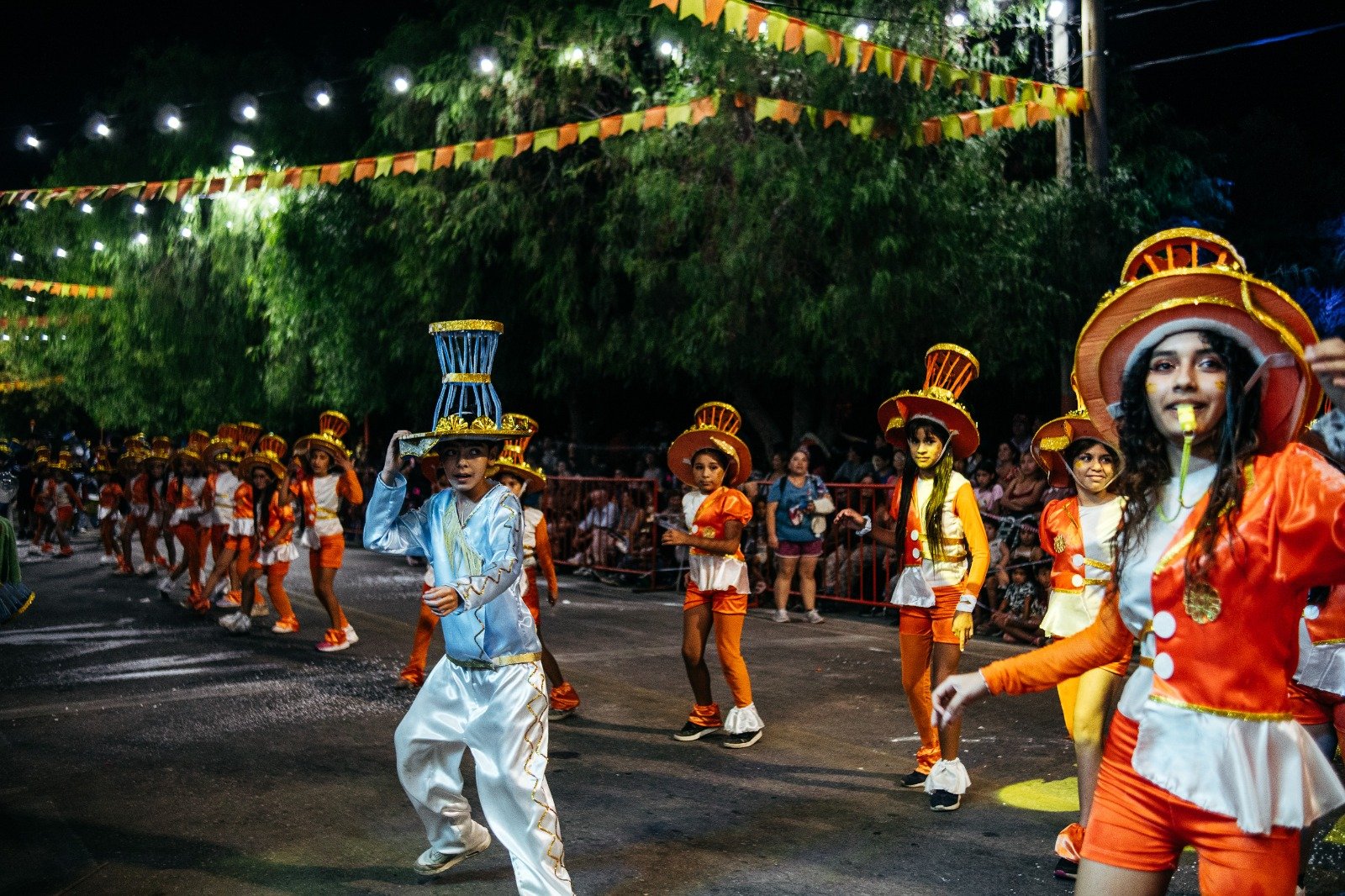 Multitudinario cierre del Carnaval de la Familia