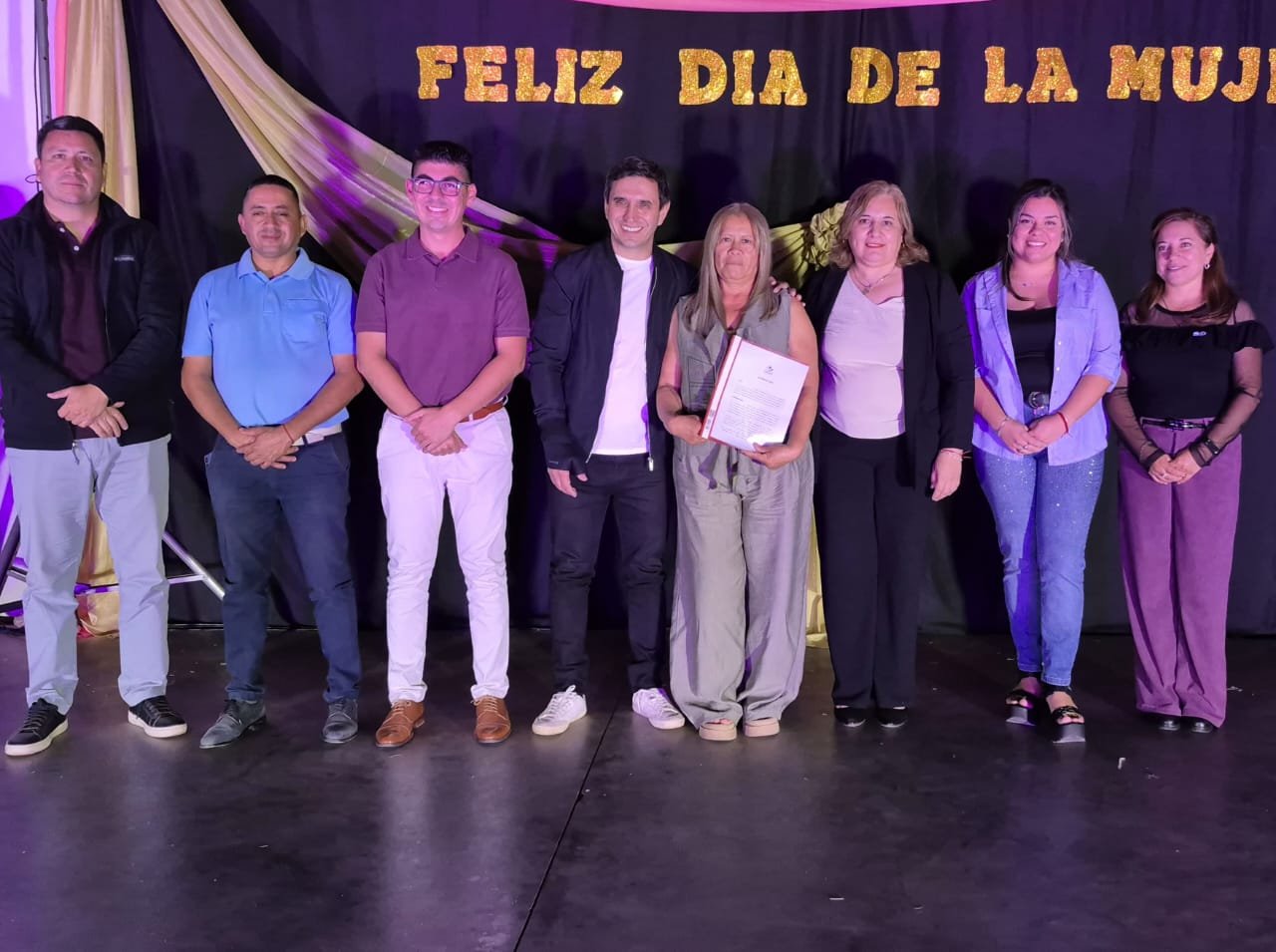 San Martín celebró a sus mujeres en una emotiva jornada en la Plazoleta Guayaquil